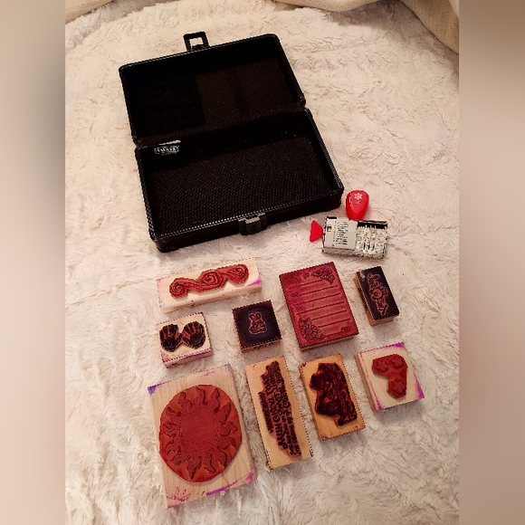 Lot of 10 stamps stampers, and sturdy pencil box - Picture 4 of 10